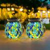 Solarbetriebene Außenbeleuchtung Mosaiklampe Glaslaterne Tragbares Design für Garten Camping Tischgebrauch