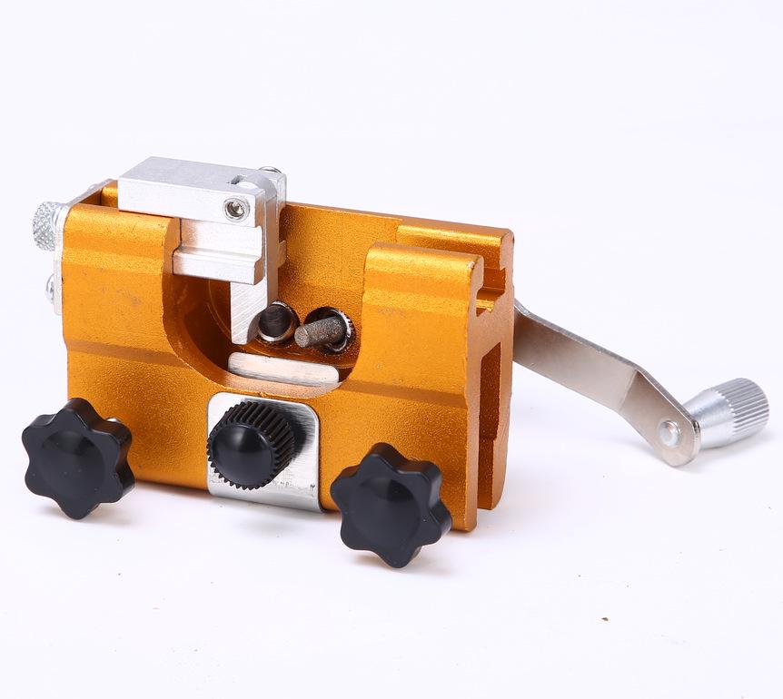 Manual Hand-cranked Chainsaw Chain Sharpener - Portable Handheld Grinder