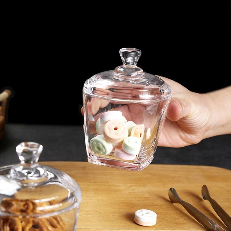 Kwadratowy Szklany Słoik na Cukierki Szczelna Pokrywka Pojemnik do Przechowywania Przekąsek Trwały Szklany Dozownik Cukierków do Biur Kuchni Wystroju Domu
