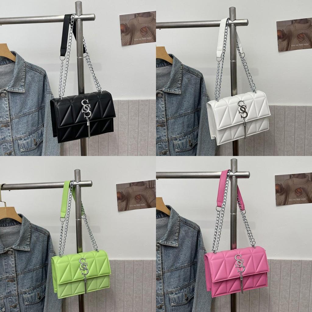 Trendy Retro Chain Shoulder Bag For Women Stylish Crossbody Purse In Black And White