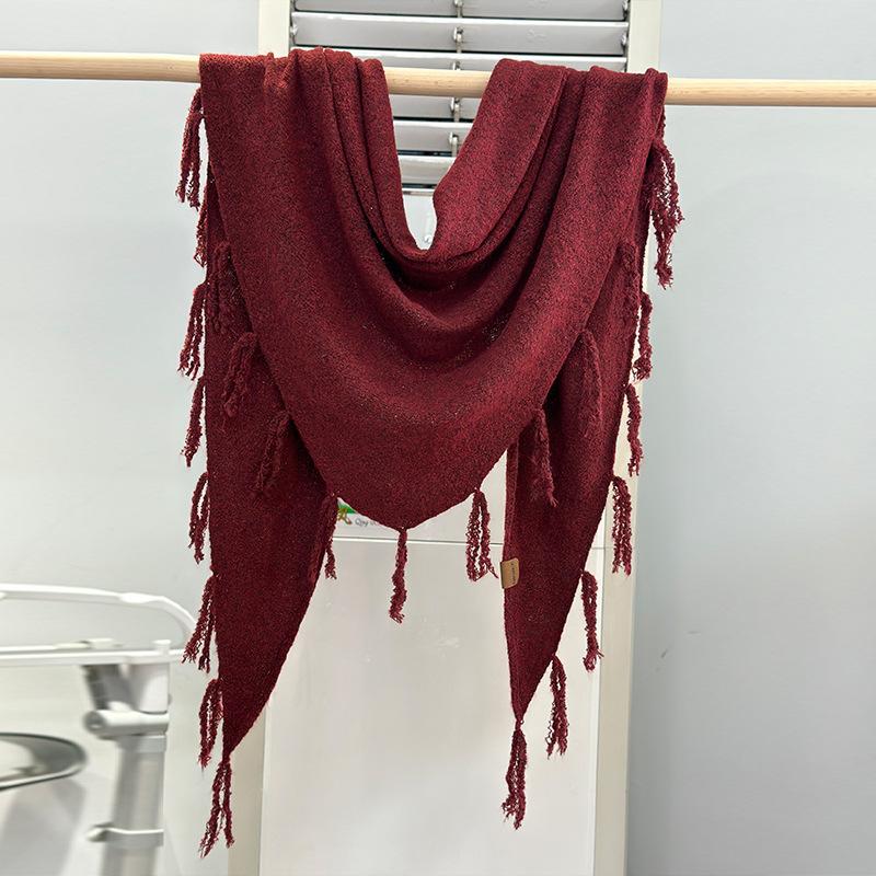 Trendy new scarf women's high-end sense versatile atmosphere wool shawl warm thickened fringed cashmere scarf