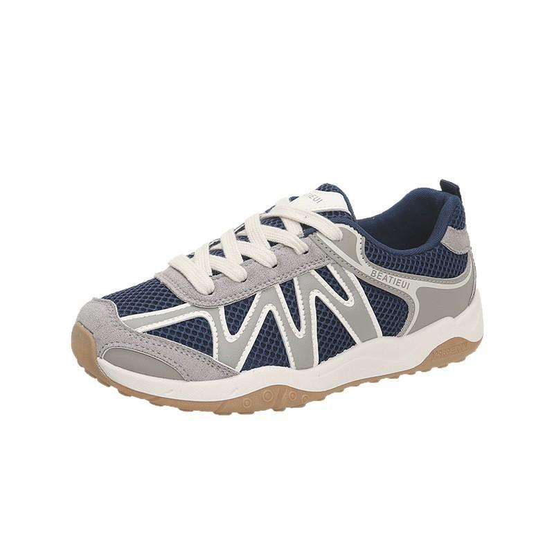 Retro contrasting color splicing niche Forrest Gump shoes women's autumn 2025 new mesh breathable comfortable versatile casual board shoes