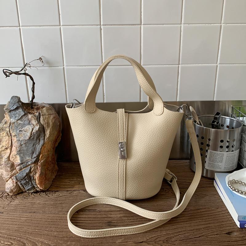 

Популярные в этом году маленькие сумки для женской осени и зимы 2025, новые детские и материнские наплечные сумки-мессенджеры, ретро портативные сумки-ведра абрикосовый