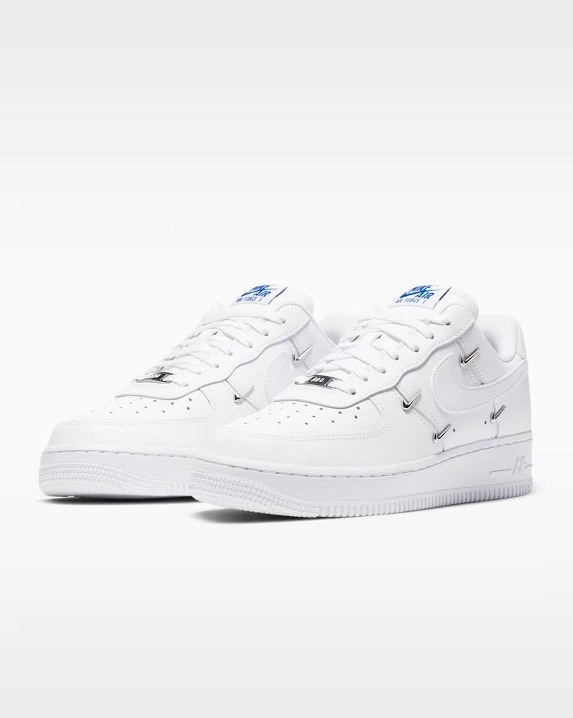 CT1990-100 Nike Dames Air Force 1 Low '07 LX "Sisterhood" CHROME LUEX