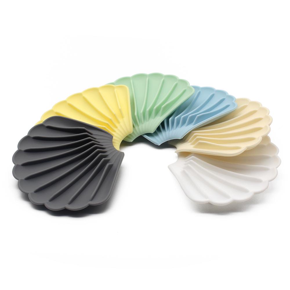 Silicone Soap Dish - Water Draining, No Accumulation, Punch-Free Round Tray