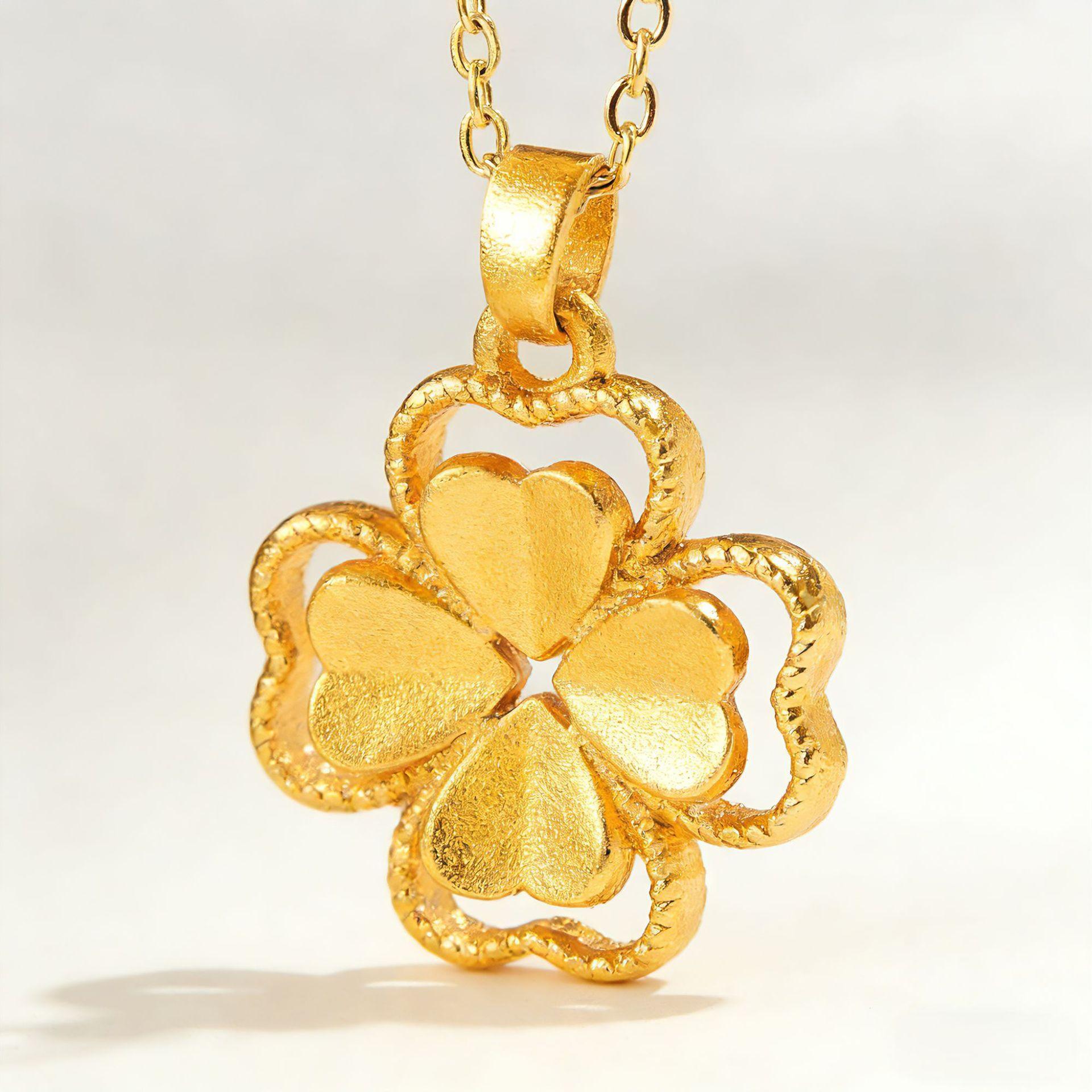 Spot TEMU explosion lucky light luxury four-leaf clover golden flower jewelry золотой