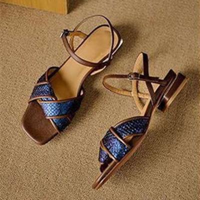 Mode Retro Blaue Schlangenledertextur Niedrige Absatzsandalen Damenmode Eckige Zehenpartie Knöchelschnalle Designerschuhe Sexy Offene Zehenpartie Strandschuhe