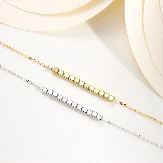 S925 Sterling Silver Gold Square Necklace: Minimalist Sugar Cube Clavicle Chain for Women, Light Luxury Design for Spring/Summer