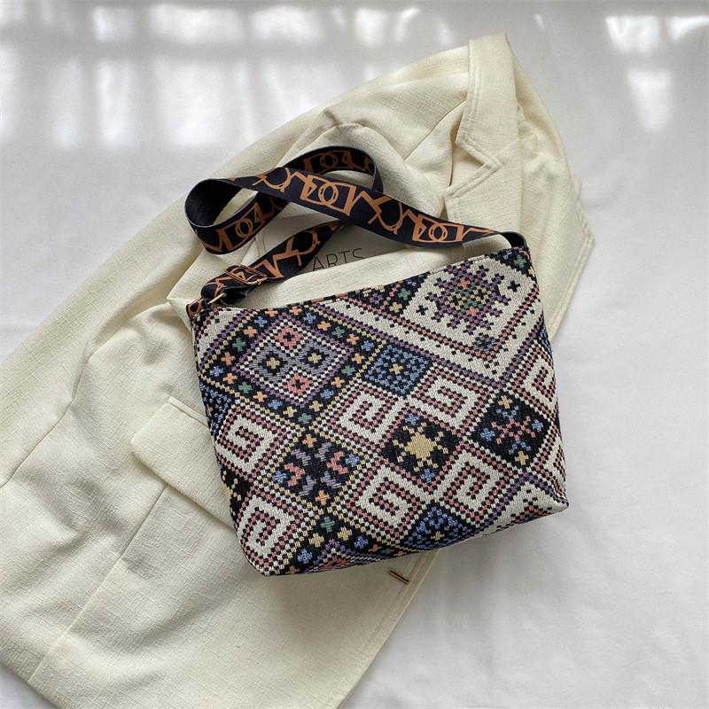 2023 Trendy Street Style Ethnic Canvas Tote Bag For Students And Daily Commute чёрный