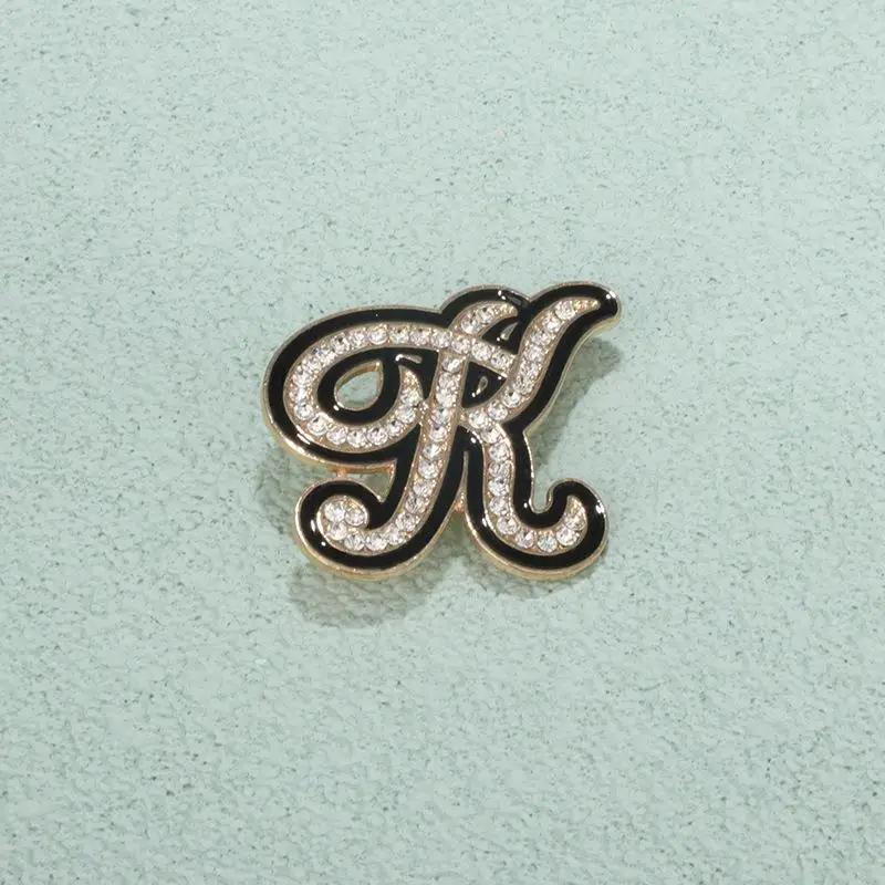 Kristal Yapay Elmas A-Z 26 Harf Broş Kadın İngiliz Alfabesi Broş İğne Korsaj Unisex Yaka Takısı Kıyafet Çanta Dekoru Hediyeler