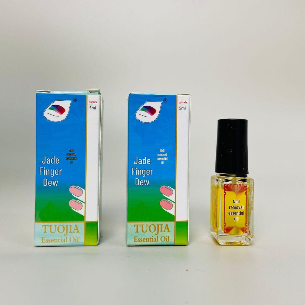 Russian Jade Nail Dew: Gray Nail Essential Oil Treatment