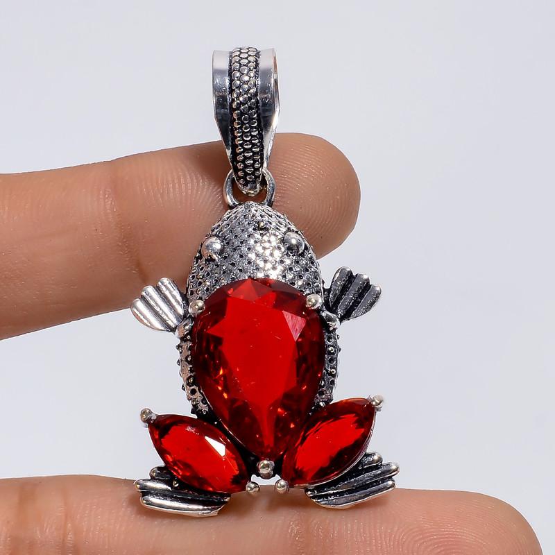 

Classic Top Grade Qualite 100% Natural Red Garnet Pear Shape Ethnic Style Handmade Jewelry 925 Steling Silver Plated Pendant 1.8 WSJ-5062 1.8