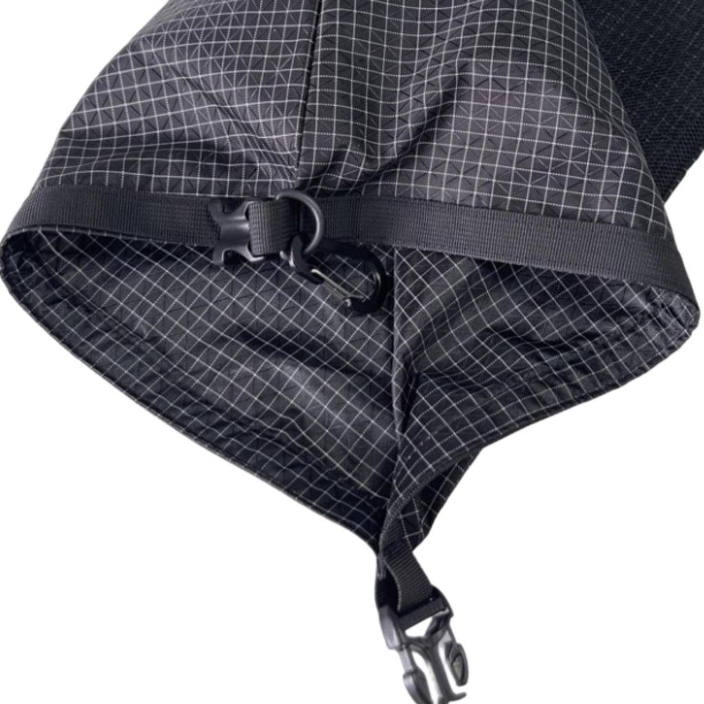 Backpack-Mounted Shoe Carrier Convenient to Carry Attach-on Footwear Pouch with