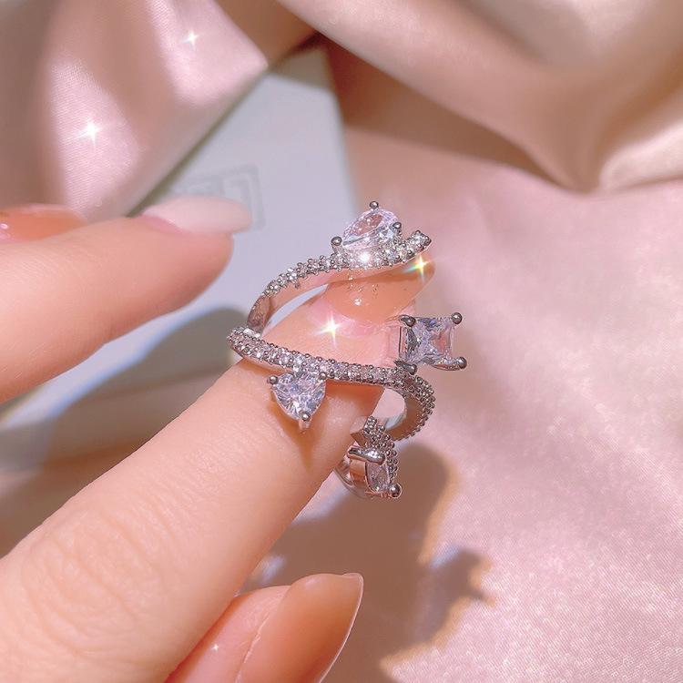Creative Small Fresh Slightly Inlaid Plant Flower Ring Engagement Ring Woman