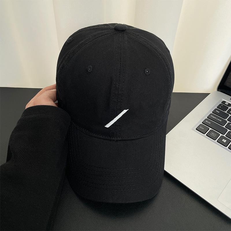 

Simple personalized slash embroidery baseball cap spring and summer big head circumference sunshade sunscreen cap showing face small peaked cap men Adjustable