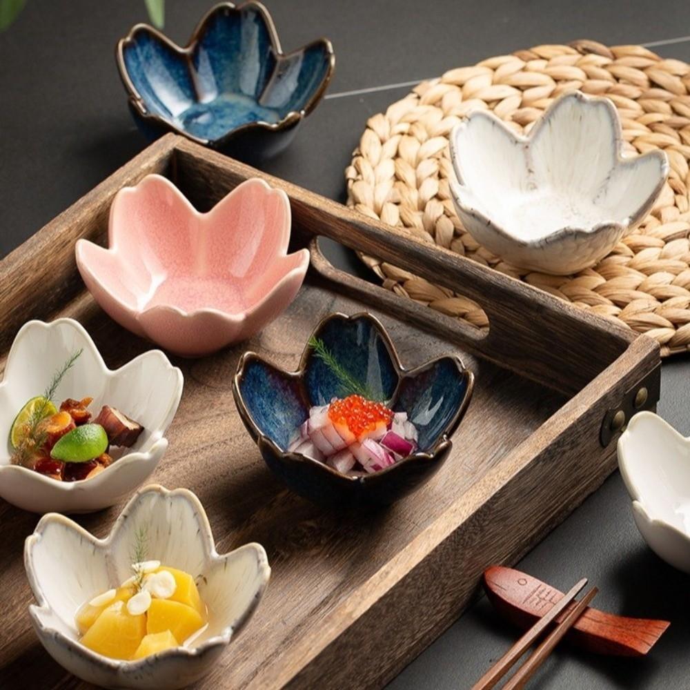 Retro Ceramic Dipping Dish Exquisite Mini Hot Pot Dipping Sauce Dish Decorative Cute Vinegar Dish