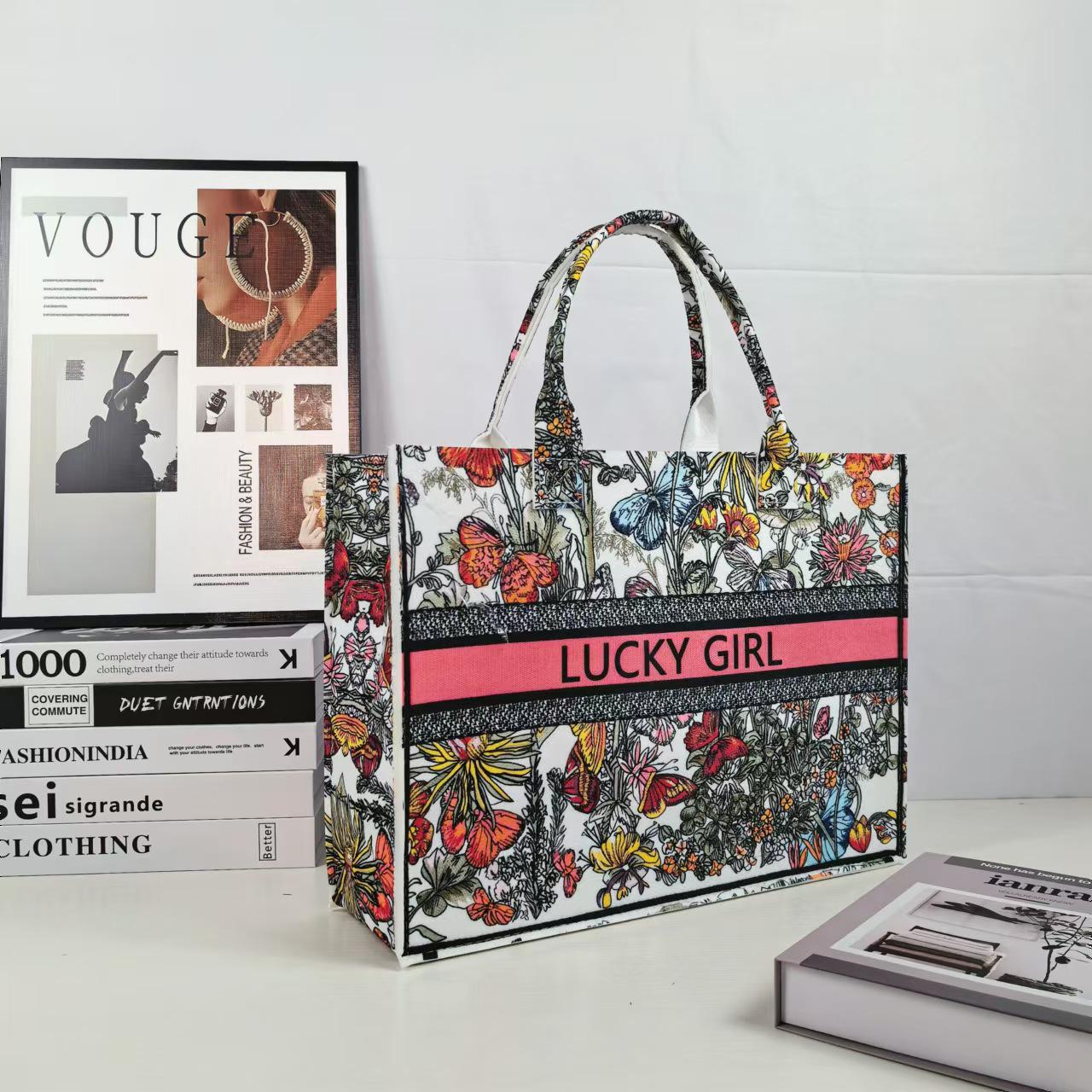 Фетровая сумка-тоут для тимбилдинга и праздничных подарков