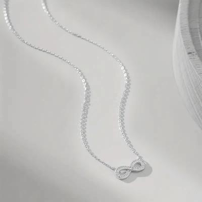 Huitan Simple Stylish Infinity Shaped Pendant Necklace for Women Chic Bling Bling CZ Neck Accessories Exquisite Wedding Jewelry