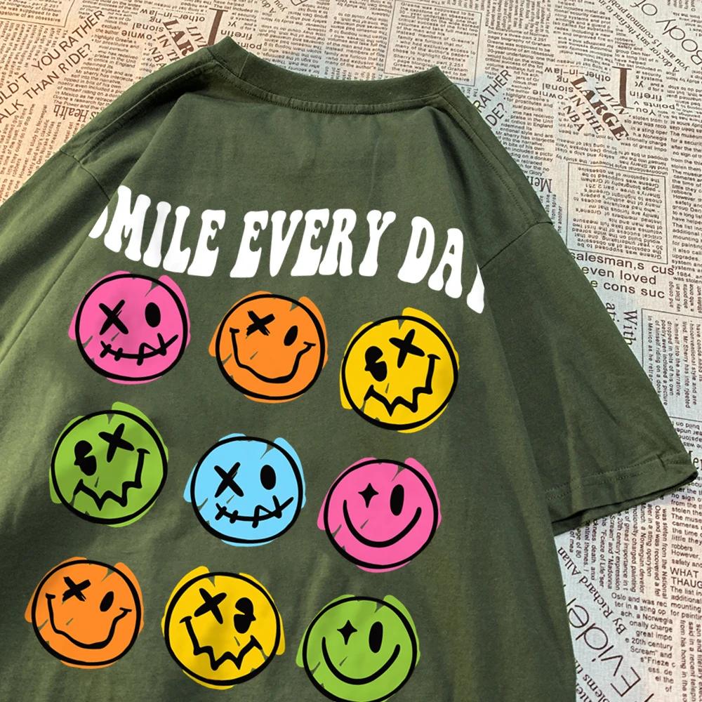 Smile Every Day 9 Different Colored Emoticons Men T-Shirt Hip Hop Oversize T Shirts Vintage Tops Cotton Crewneck T Shirts