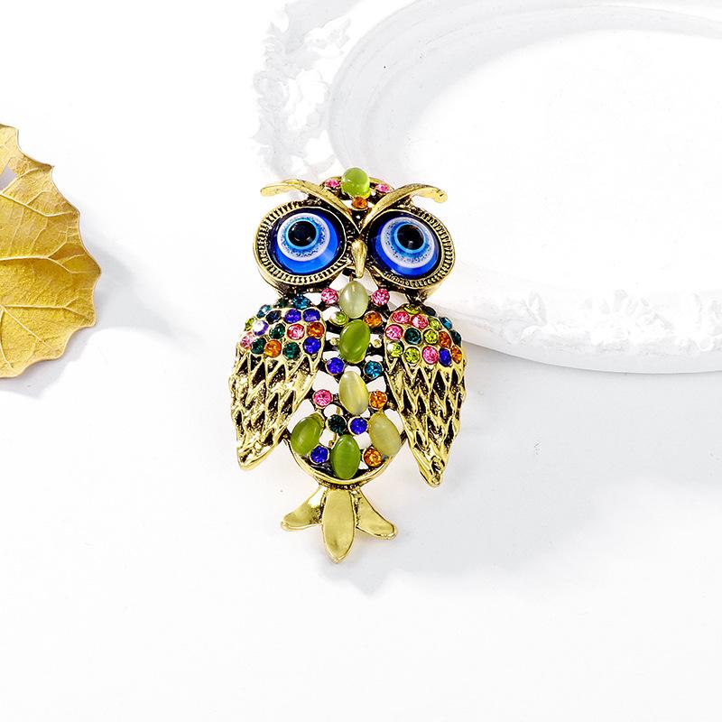 Animal Women's Brooch Pin Sparkling Crystal Decorated Owl Design Men's Metal Brooch Badge Gift Party Everyday Jewelry For Friend