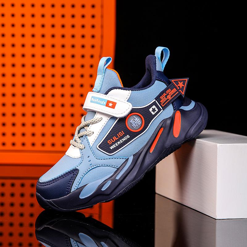 Boys Boys Leather Primary School Students Autumn and Winter 2025 Running Shoes Medium Older Children's Daddy Shoes Sneakers Casual New