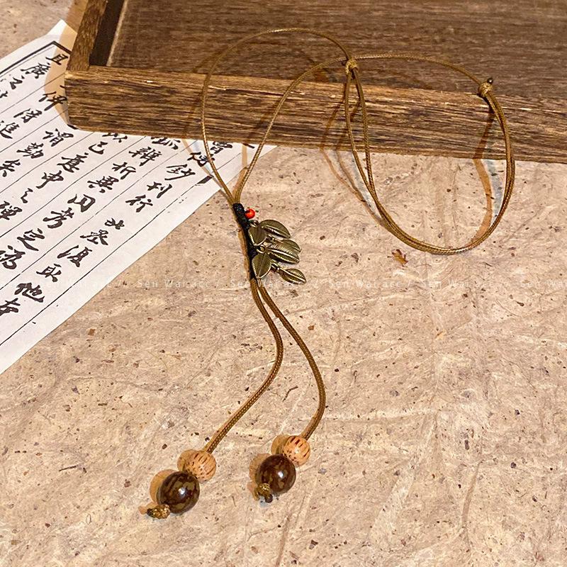 New Chinese Retro Popular Ethnic Style Necklace Women's Versatile Niche Long Sweater Chain High-end Simple Accessories