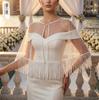 Mantello Nuziale in Tulle con Frange di Perle, Stola Corta Trasparente da Matrimonio con Chiusura Frontale a Perla, Coprispalle Perlate per Abito da Sposa Sirena Senza Spalline, Servizio Fotografico