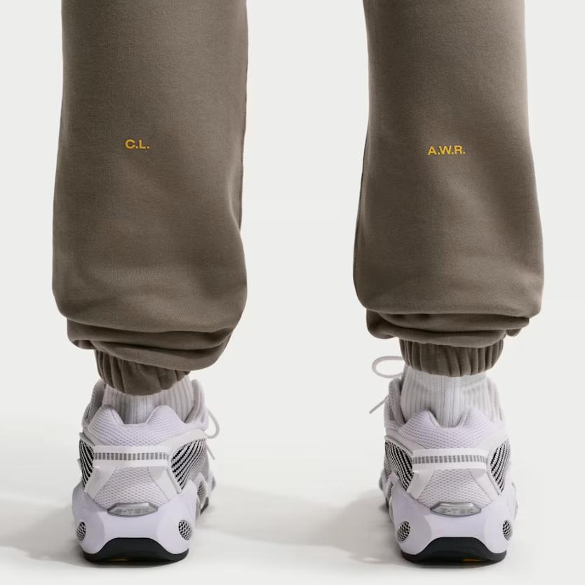 Nike X Nocta Collaboration FW25 Cuffed Comfortable Solid Color Casual Pants Unisex bottoms HM5765-040