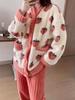 Süßes Pyjama-Set aus geripptem Fleece mit Erdbeer-Print, gemütliches und warmes Langarm-Oberteil mit V-Ausschnitt und elastischer Hose, Nachtwäsche und Loungewear für Damen
