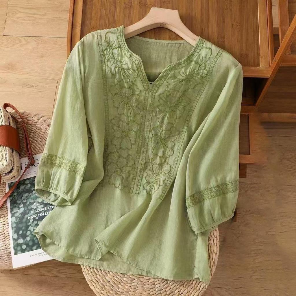 Fashion Women's Shirt Five-quarter Sleeve Spring And Summer Loose Top Embroidered Shirt
