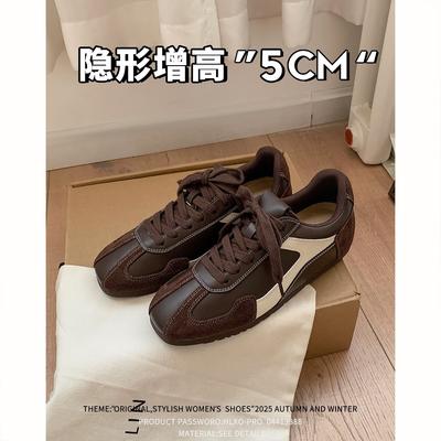 Chaussures d'entraînement moral à lacets avec couleurs assorties et rehausse intérieure pour femmes, automne 2025, nouvelles, rétro, polyvalentes, style Forrest Gump, chaussures de sport et de loisirs