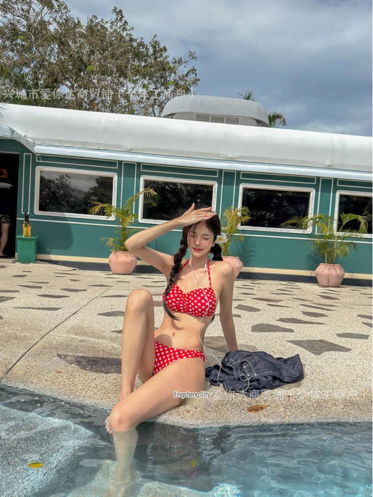 Thailand Sexy Print Bandeau Holiday Swimsuit Set for Women