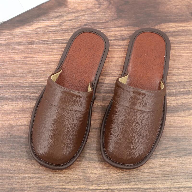 Closed-Toe Cowhide Slippers with Thickened Non-Slip Sole for All Seasons