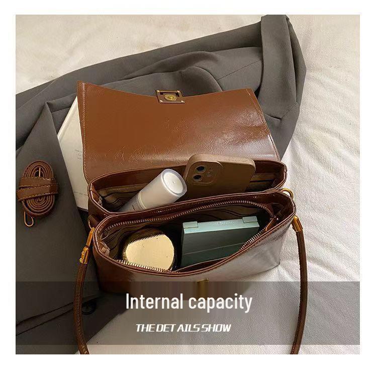 Retro Shoulder Bag for Women - High-End French Luxe, Korean Style, Exquisite Design, Versatile Underarm Bag