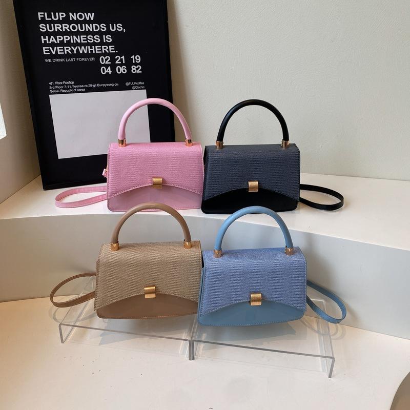 Fresh and simple women's texture 2025 summer new casual temperament splicing single shoulder crossbody portable small square bag bar