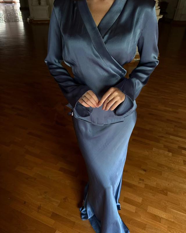 2024 Elegant Satin V-Neck Long-Sleeve Top & A-Line Half Skirt Set