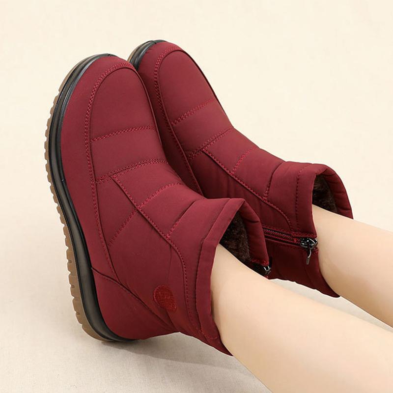 Nepromokavé sněhule Dámské zimní boty Měkký teplý plyš na chladnou zimu Dámské kotníkové boty Protiskluzové bavlněné boty Nadměrná velikost 42 Černá Červená