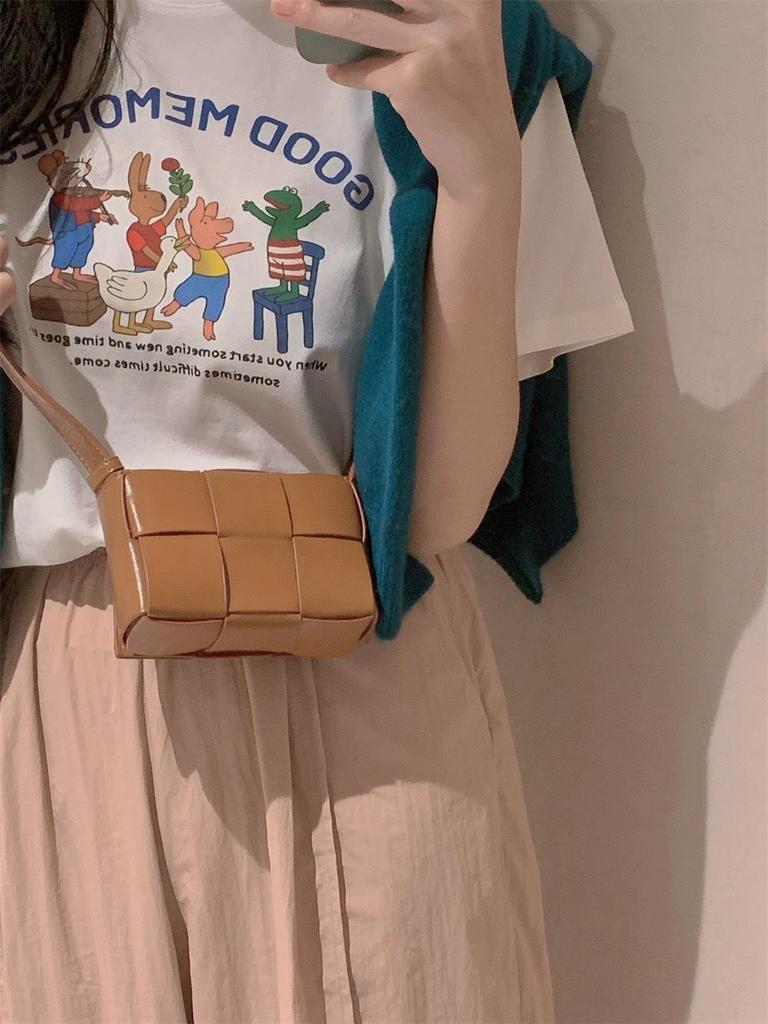 Women's Korean Style Heavyweight Cotton Short-Sleeve T-Shirt – White, Straight-Shoulder Design