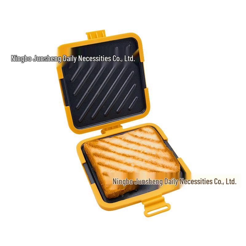 Silicone Double-Sided Microwave Oven Baking Pan for Waffles and Sandwiches 16x14x3 cm красный