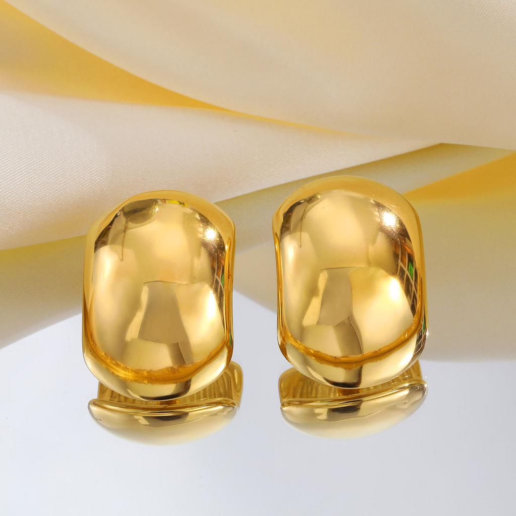 Vnox Dainty Women Stud Earrings,Stainless Steel Round Oval Geometric Smooth Earrings,18K Gold Plated Simple Girls Ear Jewelry