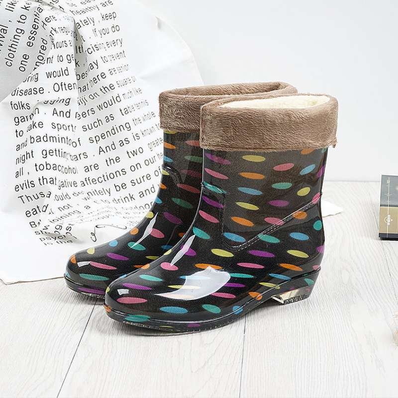 Rain Shoes Female Adult Medium Tube Water Shoes Velvet Non-slip Rain Boots Women's Lightweight Student Rain Shoes Korean Version Fashion Waterproof S