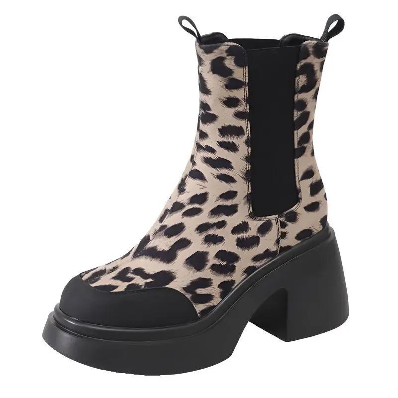 

Резиновые современные сапоги на квадратном каблуке до середины икры для женщин 2024Новинка, горячая распродажа, зимняя женская обувь без застежек, ботильоны из искусственной кожи на низком каблуке с круглым носком 40 цветной печати леопарда
