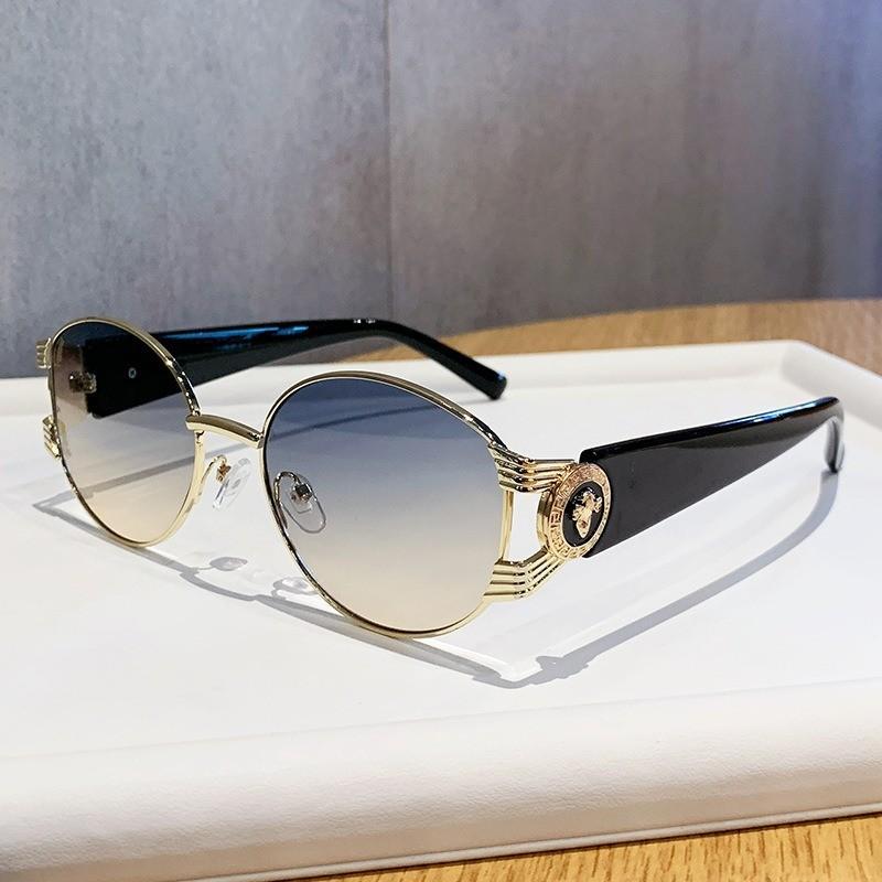 

Luxury Classic Round Frame Eyewear With Uv400 Shield For Summer Outings And Parties BlueYellow