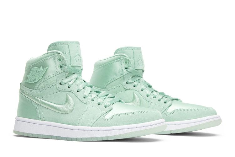 Women's Sneakers Nike Jordan 1 Retro High Season of Her Mint Foam (Women's) Mint Foam/White-Metallic Gold