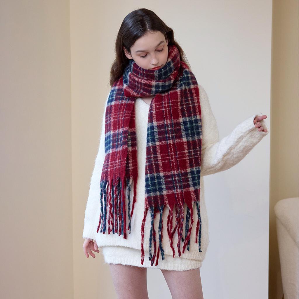 Imitation Cashmere Scarf Women's Autumn and Winter Maillard Versatile Thickened Retro Fringed Plaid Scarf Warm Scarf