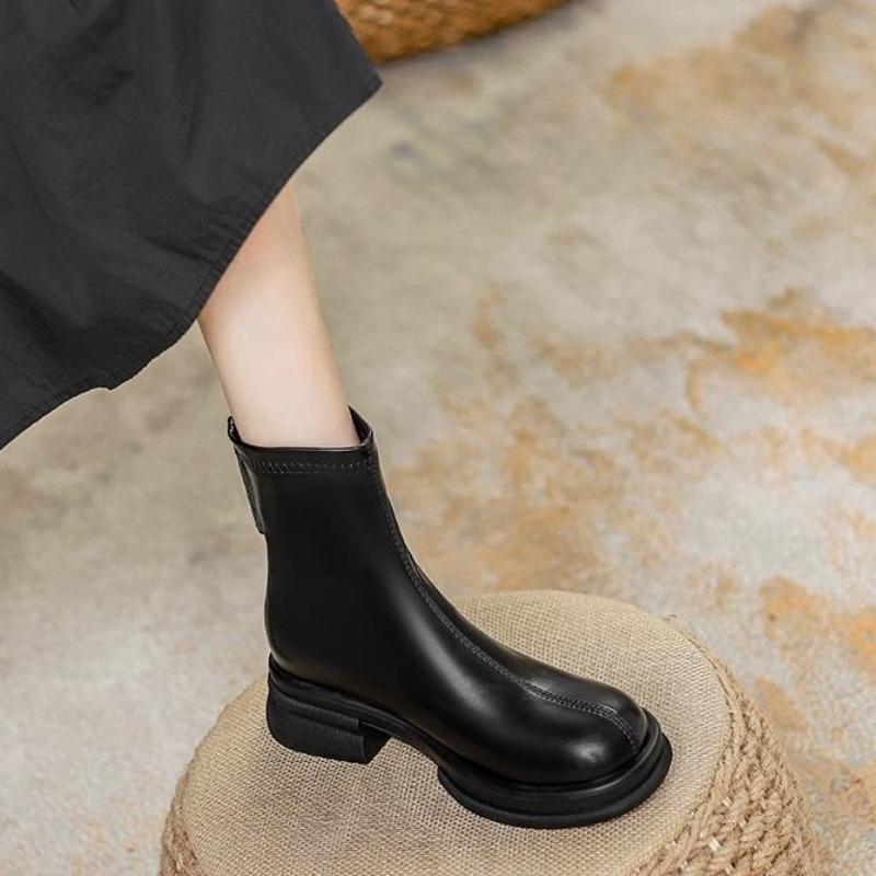 Hong Kong mote støvletter i mykt skinn dame høst og vinter nye tynne støvletter komfortable allsidige plattformstøvletter dame