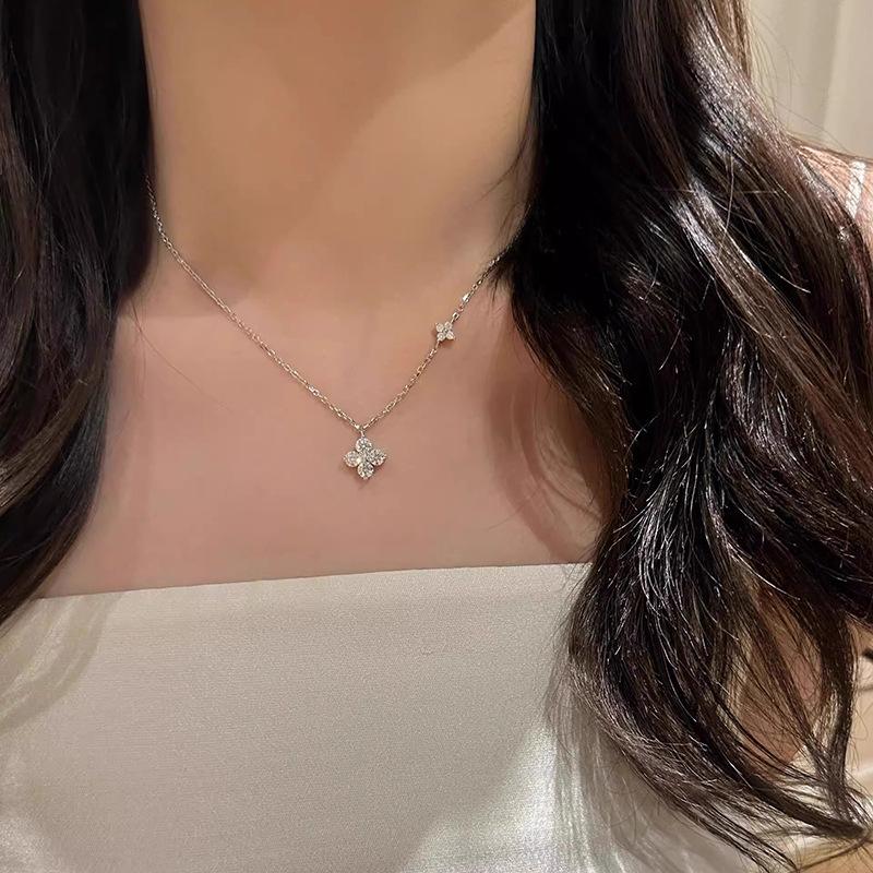 925 Silver Korean Zircon Clover Necklace Pendant For Women Crystal 4-leaf Necklace Simple Wedding Party Gift Collar
