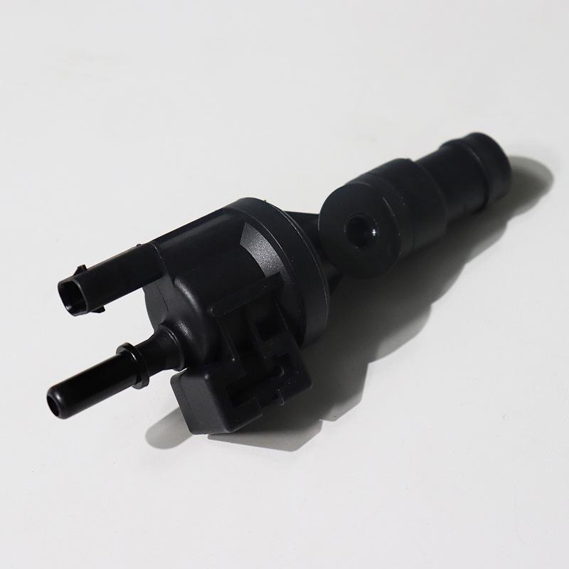 BMW 1 Series Fuel Tank Breather Valve Solenoid 13907621174