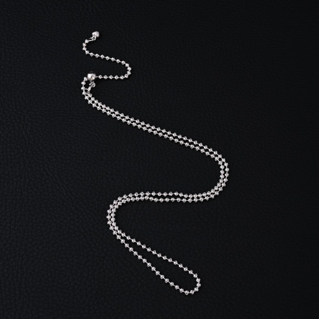 

S925 Sterling Silver Sparkling Round Bead Clavicle Chain - Simple, Versatile, and Fashionable with a High-End Feel. 925 Silver