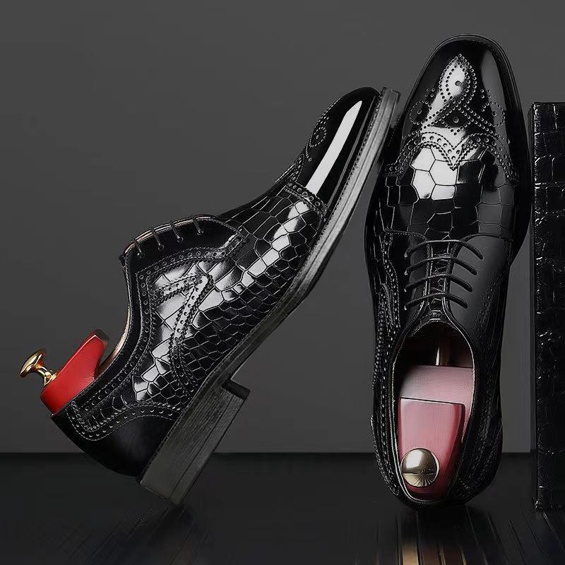 Men's Brogue Shoes Fashion Crocodile Patterned Leather Shoe Casual Oxford Shoe Luxury Wedding Shoes for Men Business Dress Shoes